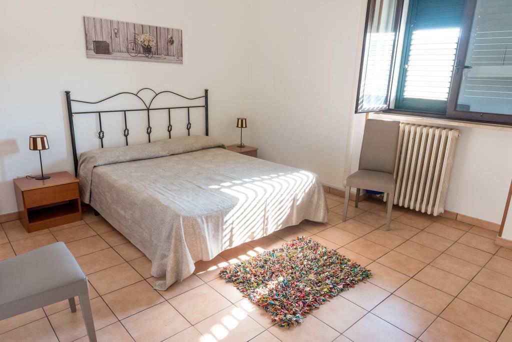 Abaca Rooms Lecce Bagian luar foto