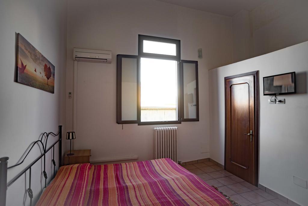 Abaca Rooms Lecce Bagian luar foto